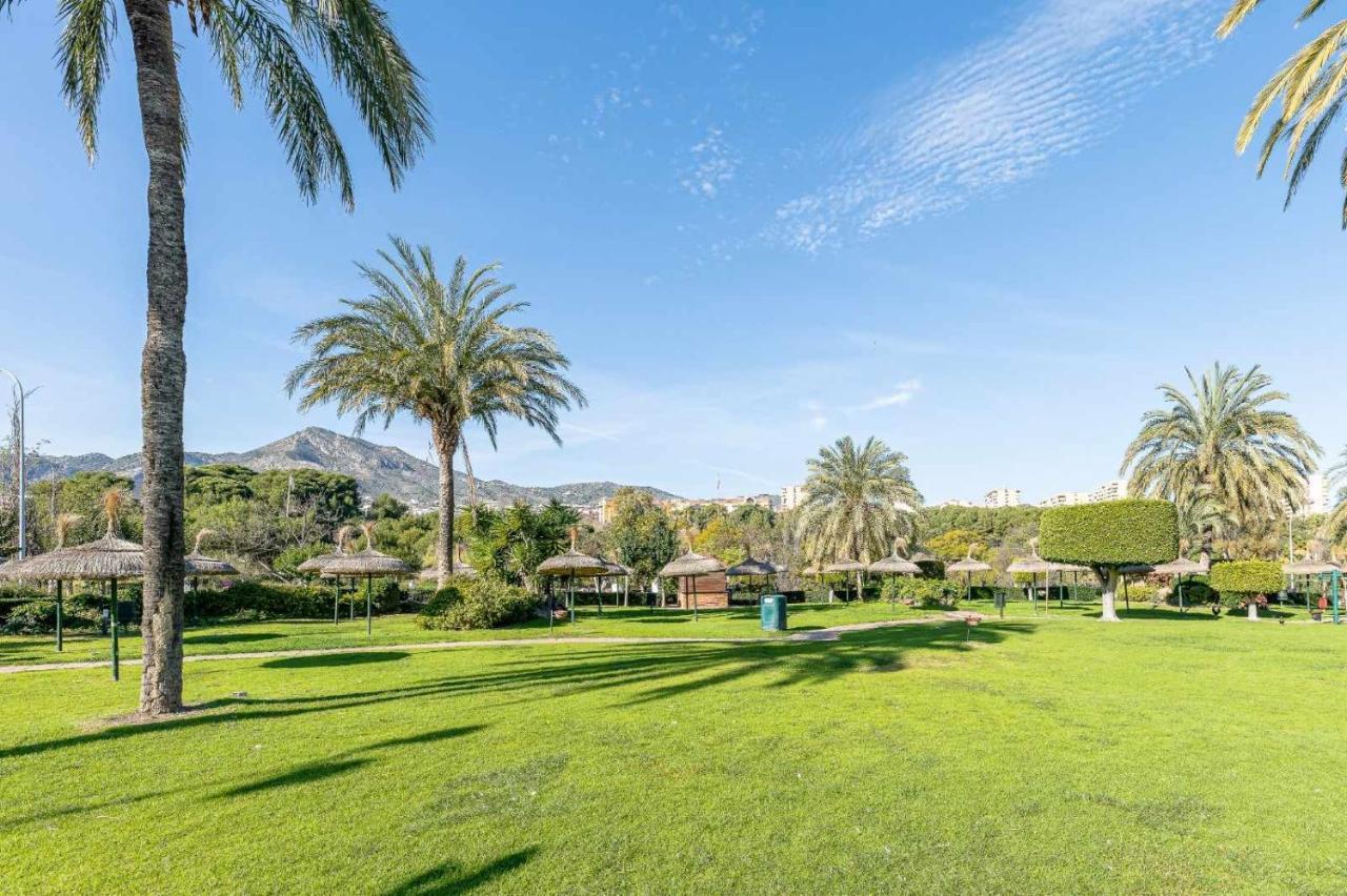 Benalbeach Apartamento Con Vistas Maravillosas Málaga Dış mekan fotoğraf